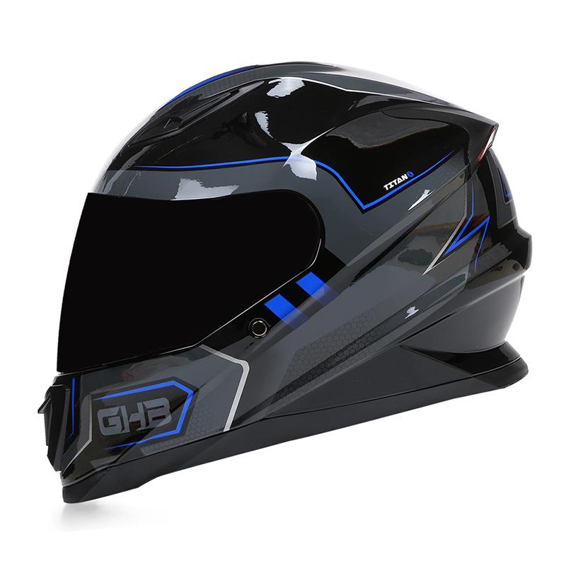 Universal Full-Face Motorcycle Helmet for All-Season Adult Riding