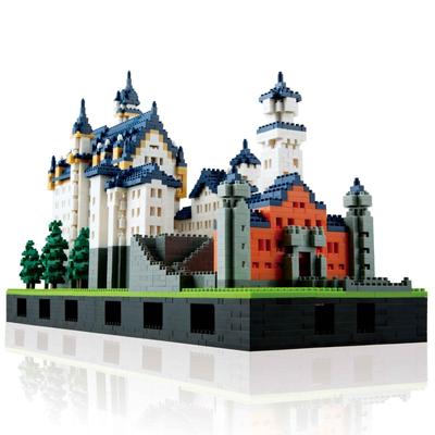 Nanoblock Neuschwansteino pilis DELUXE EDITION Balta
