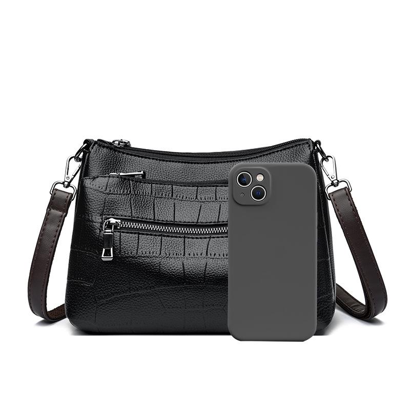 A Simple and Multi-layered Women's Bag, A Single-shoulder Crossbody Bag for Middle-aged Mothers, A Small Backpack