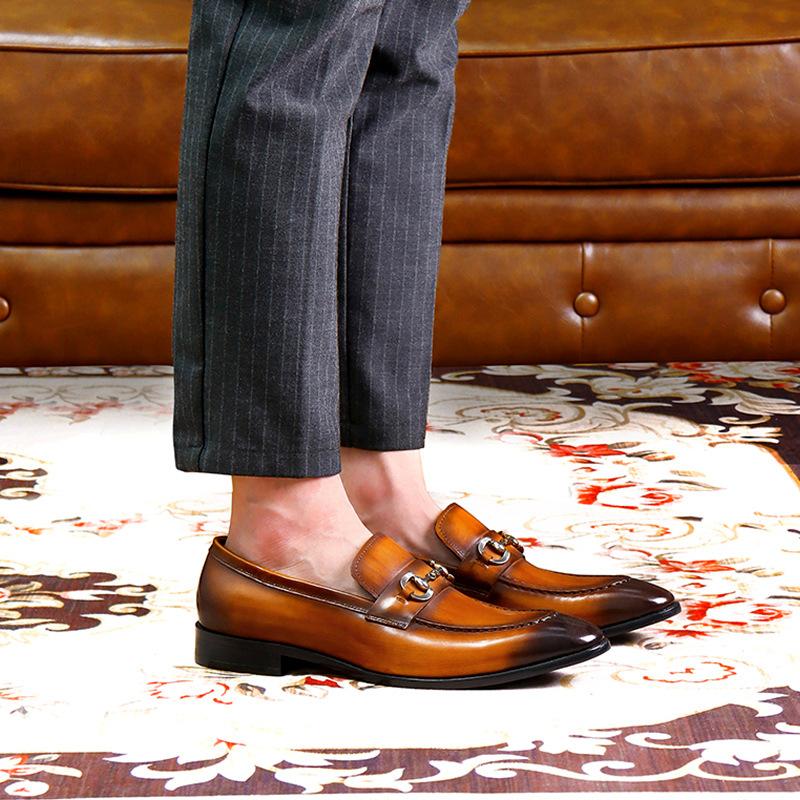 Fashion First Layer Cowhide Shoes Men Pointed Rubber Outsole Breathable Lofers Metal Decorative Slip-On Business Casual Leather Oxfords