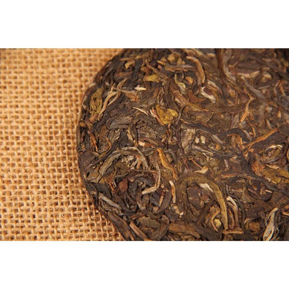 Pu'er Tea Cake Icelandic Ancient Icelandic Sweet Seven-seed Puer Raw Tea 100g
