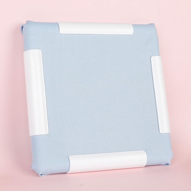 Pack of 3 Embroidery Hoops Featuring Easy Installation Portable Designs Ideal for Crafting Use
