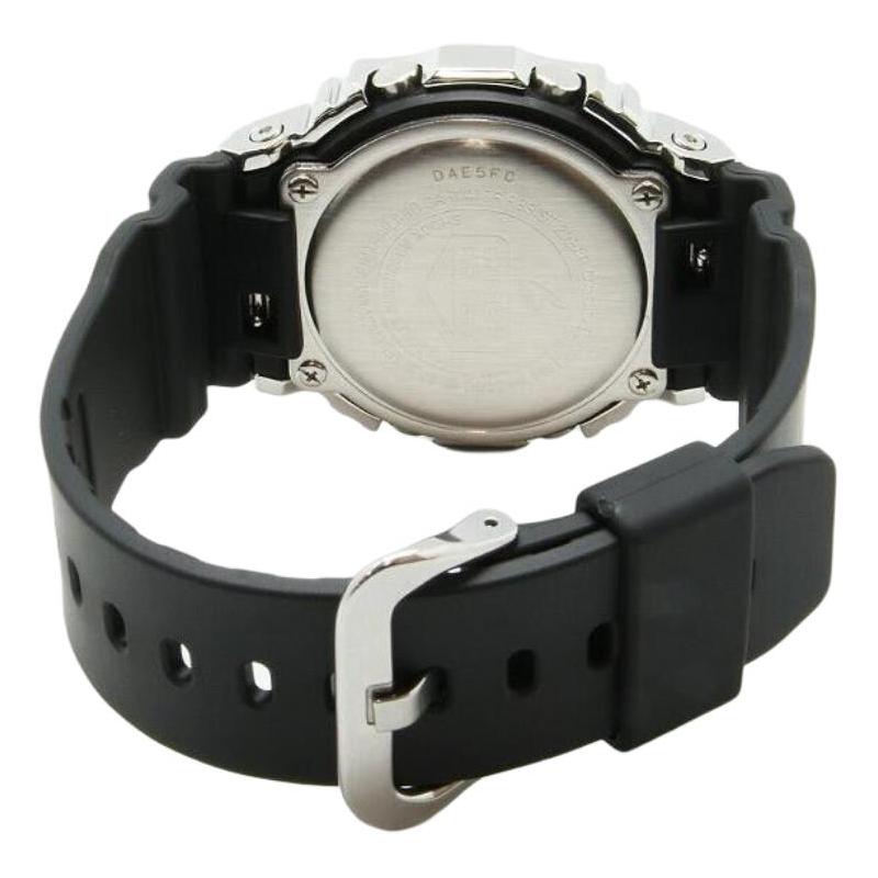 CASIO 200 meters waterproof Quartz 49.6×43.2×12.9mm men’s watch black dial GM-5600GC-1JF