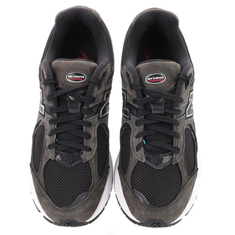 New Balance 2002R Black Grey Sneakers ML2002RB(D width)