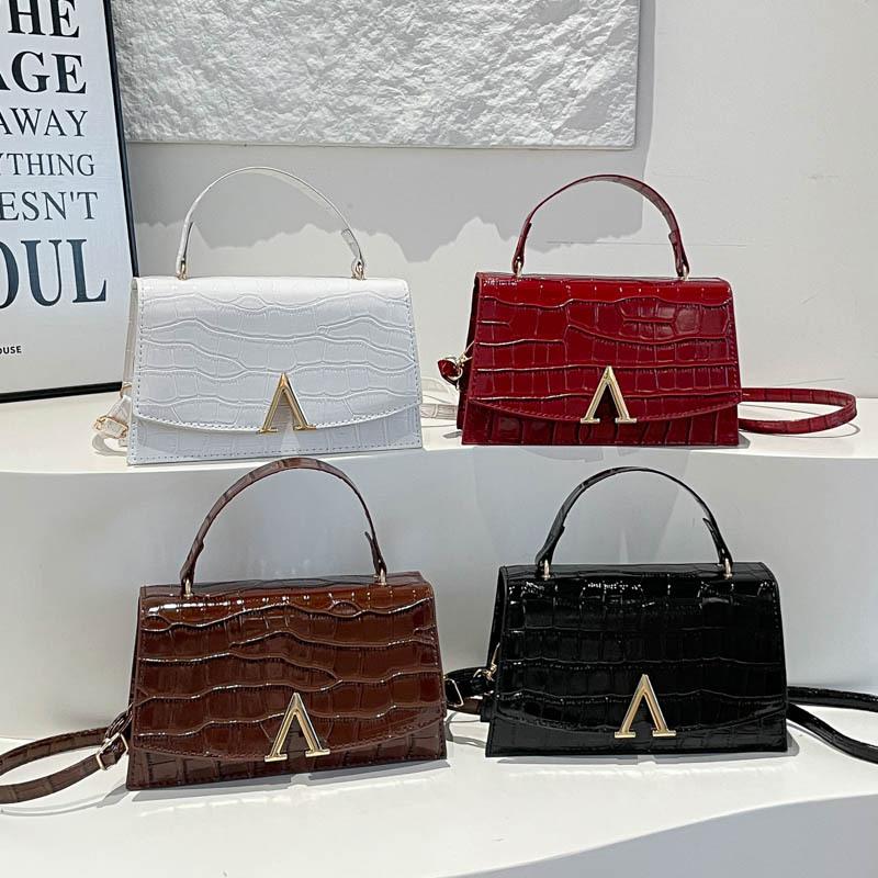 Personality Trend Crocodile Pattern Casual Small Square Bag Women's New Foreign Style Niche Chain Single Shoulder Messenger Bag