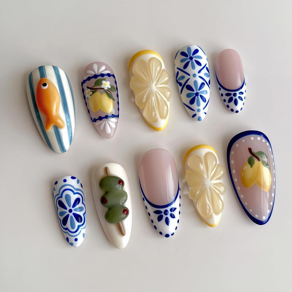 24Pcs Mid-length Almond Press on Fake Nails with Insect Flower Button Design Full Cover Nails Tips Reusable Finished False Nails