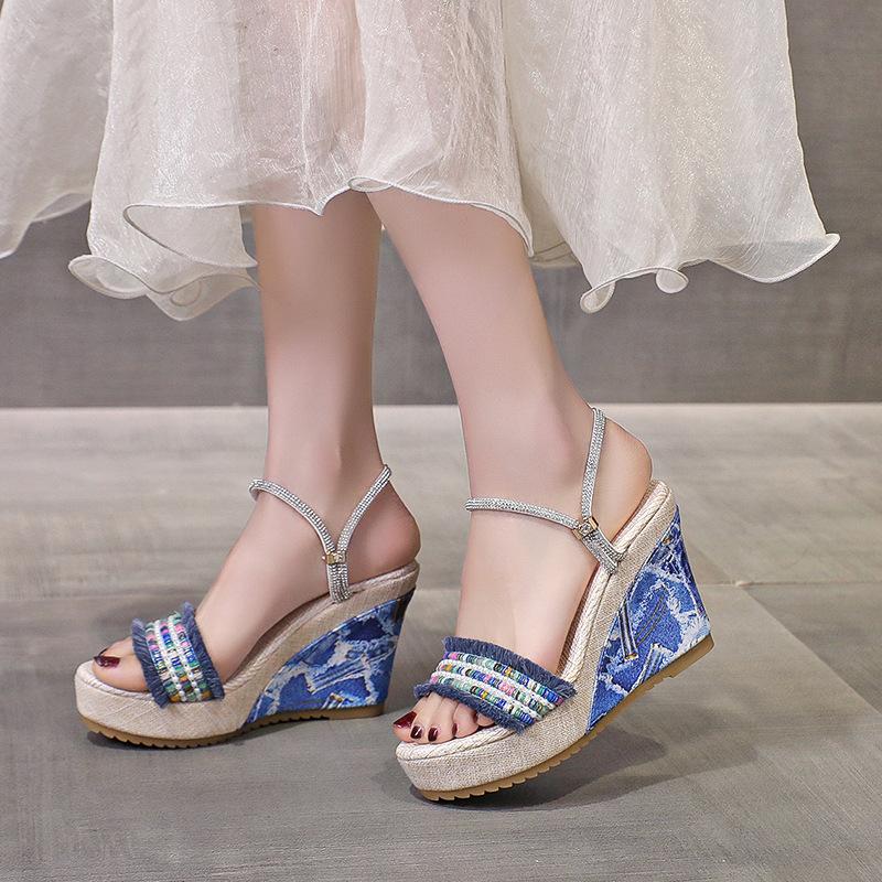 

Босоножки на платформе в стиле бохо для женщин, удобные летние пляжные сандалии, толстая подошва, открытый носок, туфли без застежек для отпуска и повседневной носки 42 синий