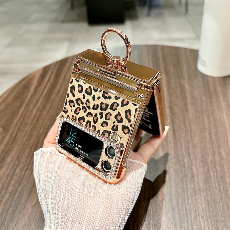 

For Samsung Galaxy Z Flip3 5G Case Leopard Pattern Ring Holder Rhinestone Hard PC Phone Cover Black