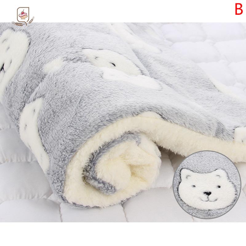 Soft Fluffy Pet Dog Blanket Cute Star Printing Pet Mat Warm Breathable Skin Friendly Cats And Dogs Bed Blanket Pet Supplies