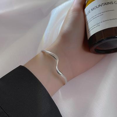 S925 Silver Irregular Wavy Bracelet Bracelet Female Niche Design Simple Light Luxury Bracelet
