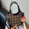 Stylish and Simple Lightweight Handbag Bag Women's 2025 New High-value Niche Single Shoulder Underarm Bag Plaid Messenger Bag