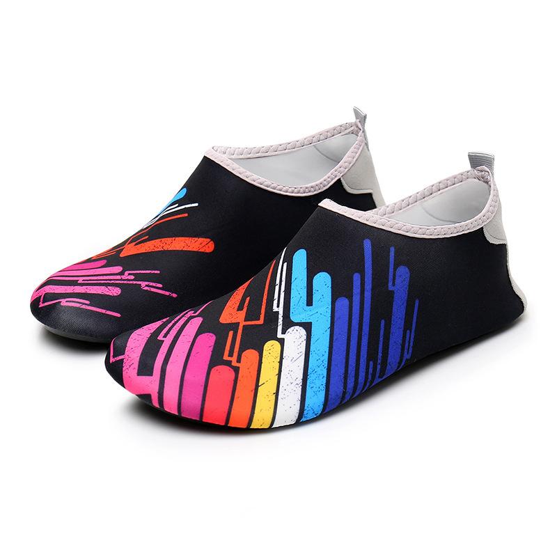 Beach Shoes Creek Shoes Outdoor Sports Breathable Wading Hiking Shoes Fitness Men's and Women's Non-slip