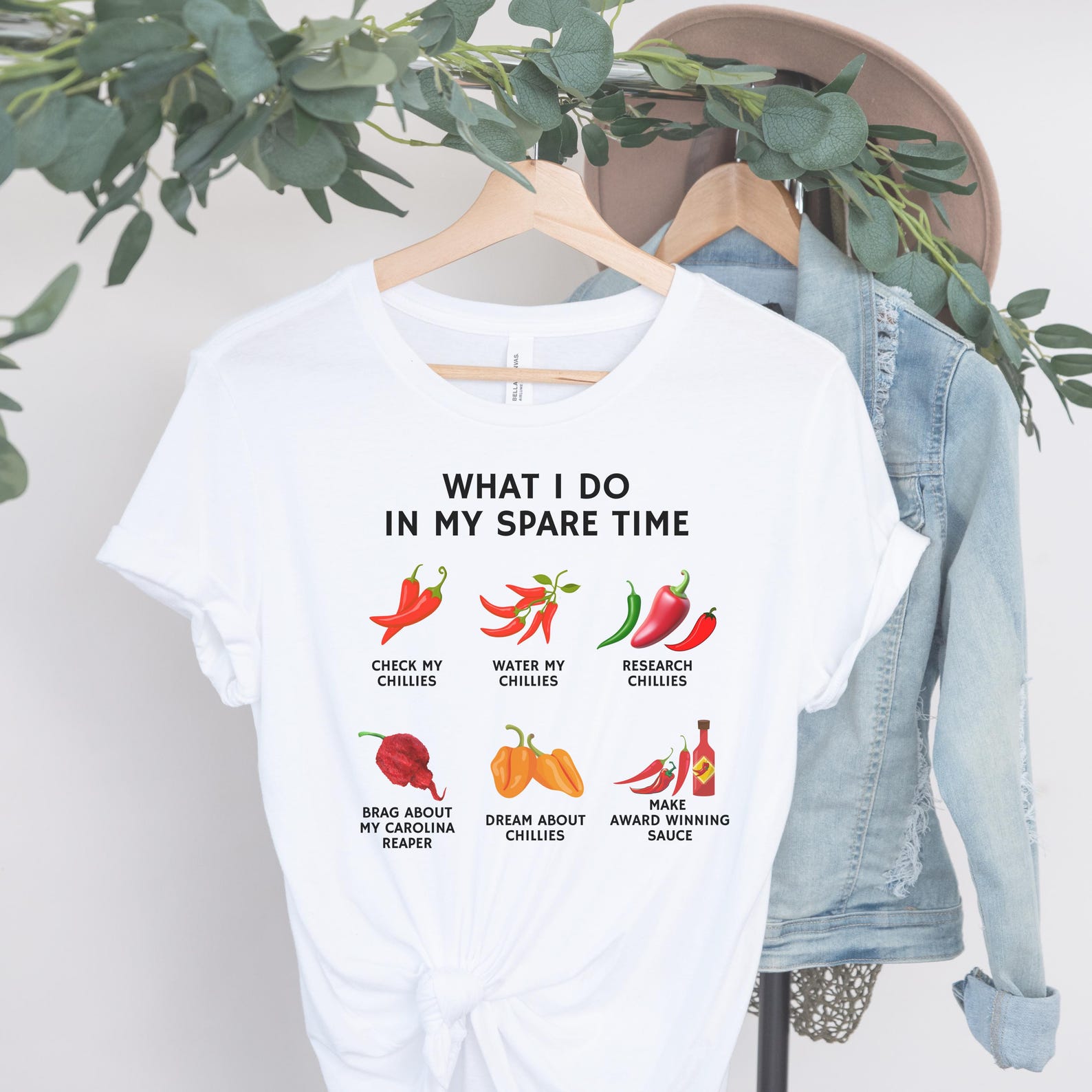 Spicy Chilli T-Shirt, Red Pepper Tee, Foodie Shirt, Unisex Graphic Top, Chili Tshirt, Casual Wear, Pepper Lover Gift S