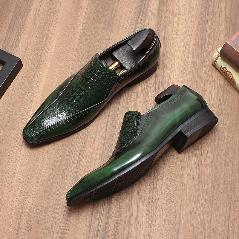 Fashion One Size Larger Genuine Patent Leather Men's Dress Shoes Crocodile Pattern Embossed Men's Formal Shoes Pointed Leather Shoes