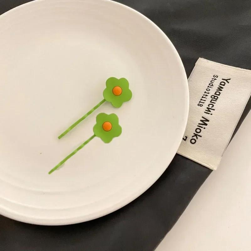 

2pc Cute Metal Small Flower Hairpin Hair Claw Clips Grips for Girls Women Kids Child Hair Party Accessories Crab Headband