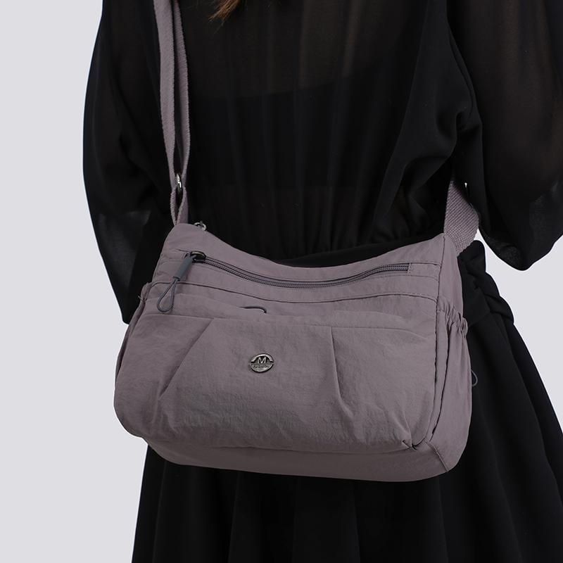 Crossbody Bag Women's Large Capacity Shoulder Bag Lightweight Multi-Layer Middle-Aged Mother Bag