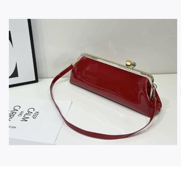 Women's Luxury Top Handle Underarm Bag  Fashionable Designer Shoulder Handbags Crossbody Bag Evening Clutch