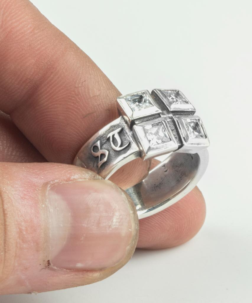 Sheen666 Dum Series Foursquare Ring White Cubic (B Type)