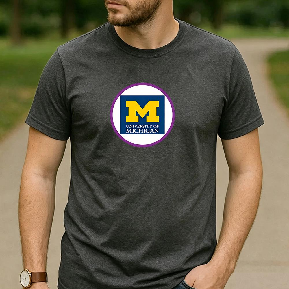Vintage Retro University of Michigan Logo Cotton Graphic T Shirt Unisex Short Sleeve Alumni Graduate Holiday Birthday Gift Top