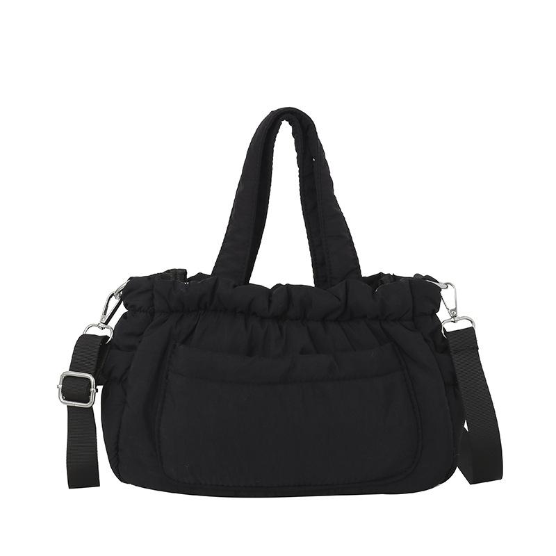 

Casual bag 2025 new simple pleated nylon bag shoulder bag casual niche messenger bag women s bag чёрный