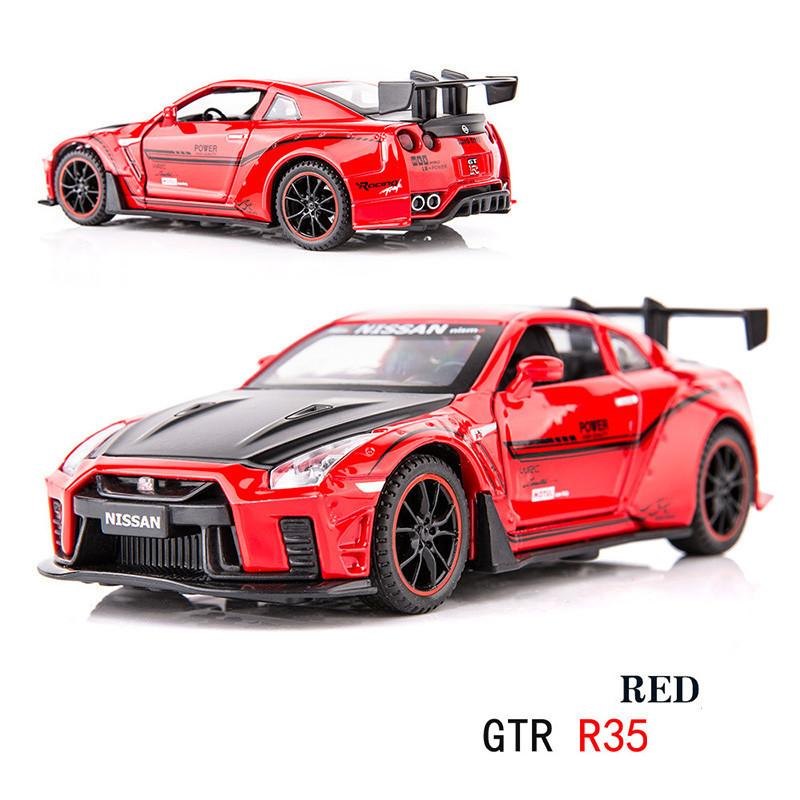Miniature 132 Gtr R35 Alloy Toy Car Model Decoration Box Set