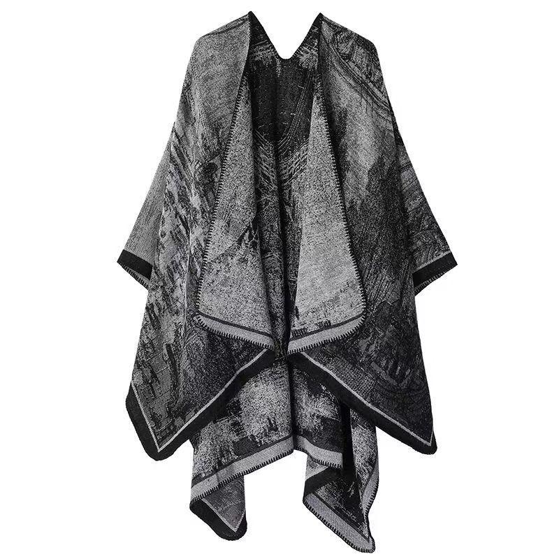 

Xinjiang Inner Mongolia Travel Shawl: Western Sichuan Cloak for Tibet, Qinghai, and Gannan Grassland Adventures.