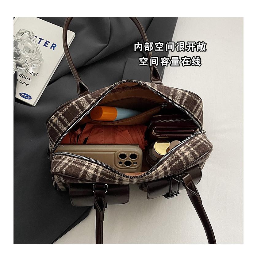 IELGY Commuter Large-Capacity Woolen Bag Autumn Winter All-Match One-Shoulder Underarm Portable