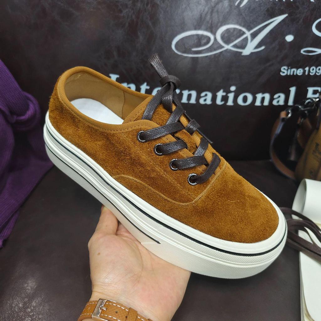 Women's White Cowhide Sneakers - 2025 Autumn/Winter, Soft Sole, Comfortable, Thick Sole, Height-Enhancing, Suede Casual Skate Shoes