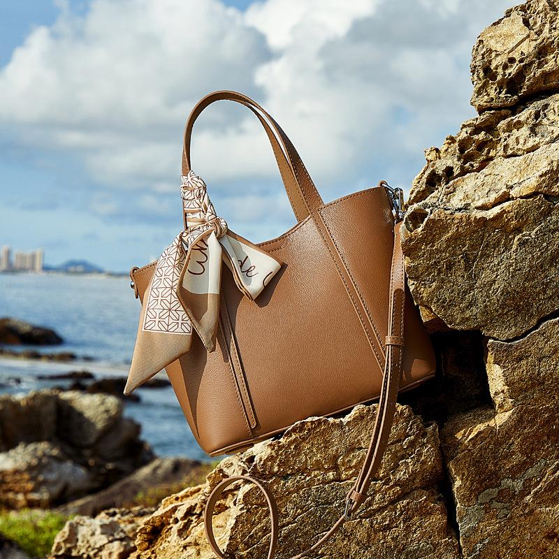 Genuine Leather Women's Bag 2025 New Fashion High-end Tote Handbag Commuter Women's Bag Ladies Single Shoulder Crossbody Bag