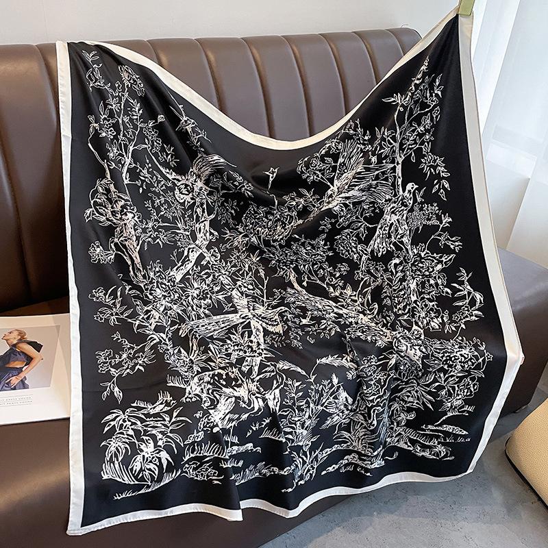 Design Twill Silk Square Scarf Women Luxury Brand Hijab Scarves Headband Foulard Ladies Shawl Wrap Echarpe Foulard Bandana