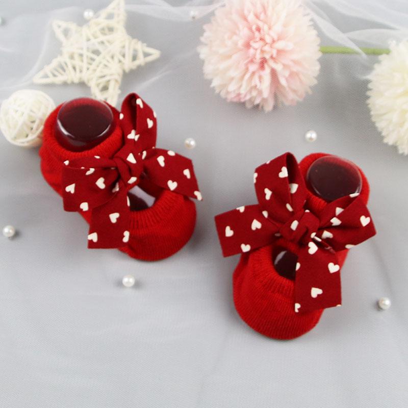 2Pcs/Set Newborn Baby Girl Socks Headband Cute Heart Striped Baby Headband Bow Infant Baby Socks Christmas Baby Shower Gift