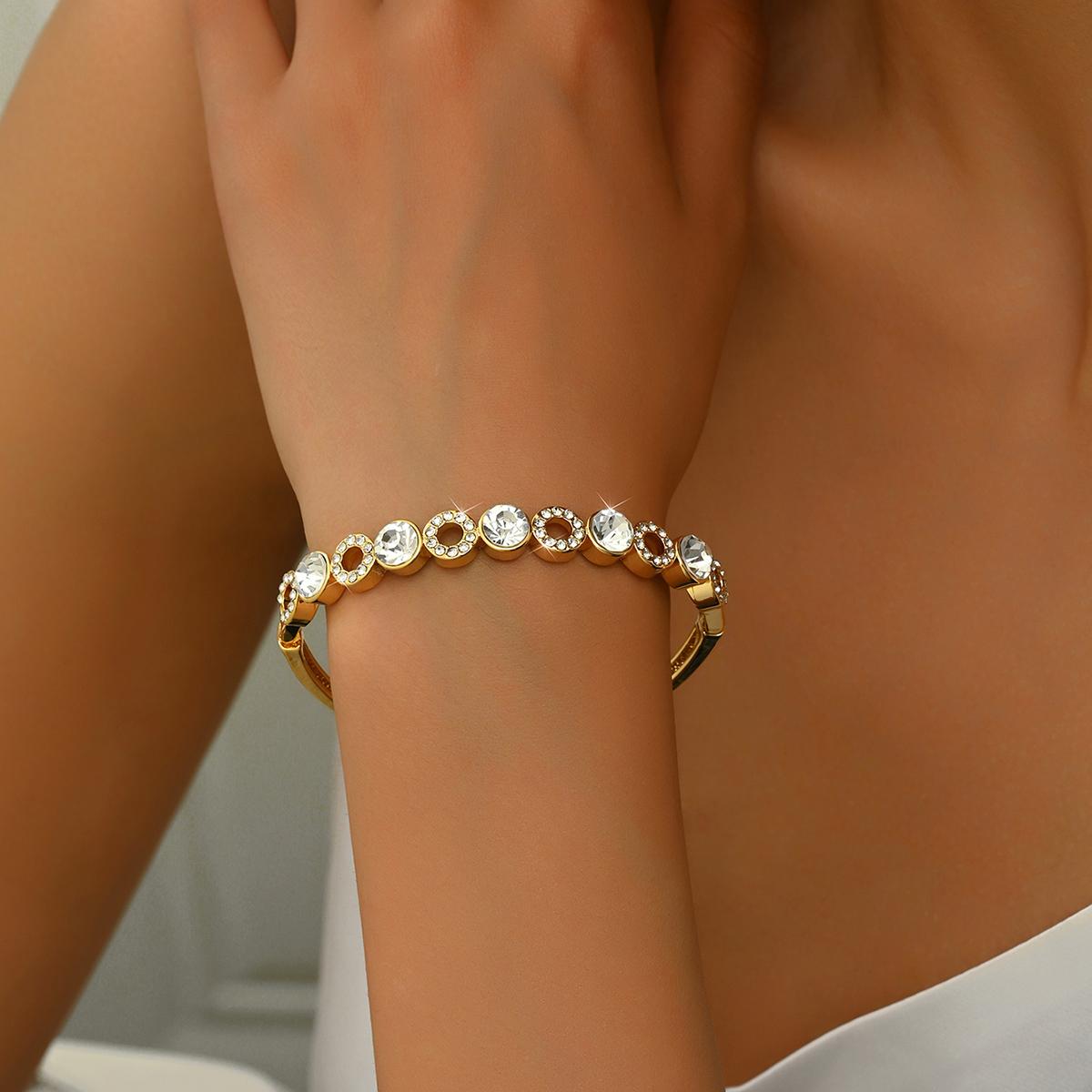 

1PC women s fashionable and minimalist alloy ring bracelet, bracelet, date, travel, banquet, party, holiday dressing gift