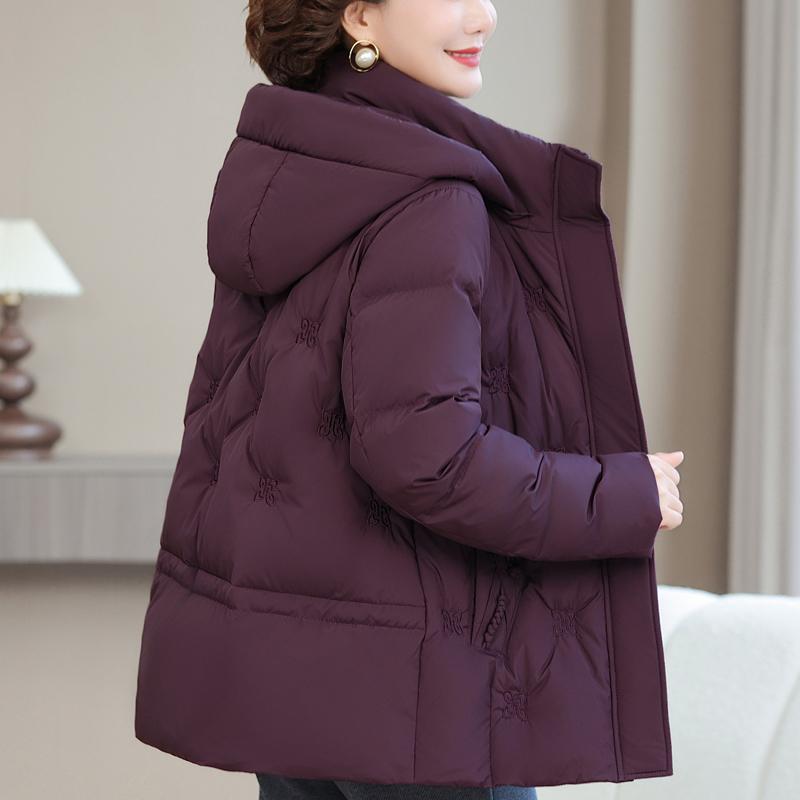 Jachetă Puf Scurtă pentru Femei de Vârstă Mijlocie Mărimi Mari XL-6XL Îmbrăcăminte Exterioară de Iarnă cu Glugă Elegantă Broderie Groasă Caldă Jachete de Puf