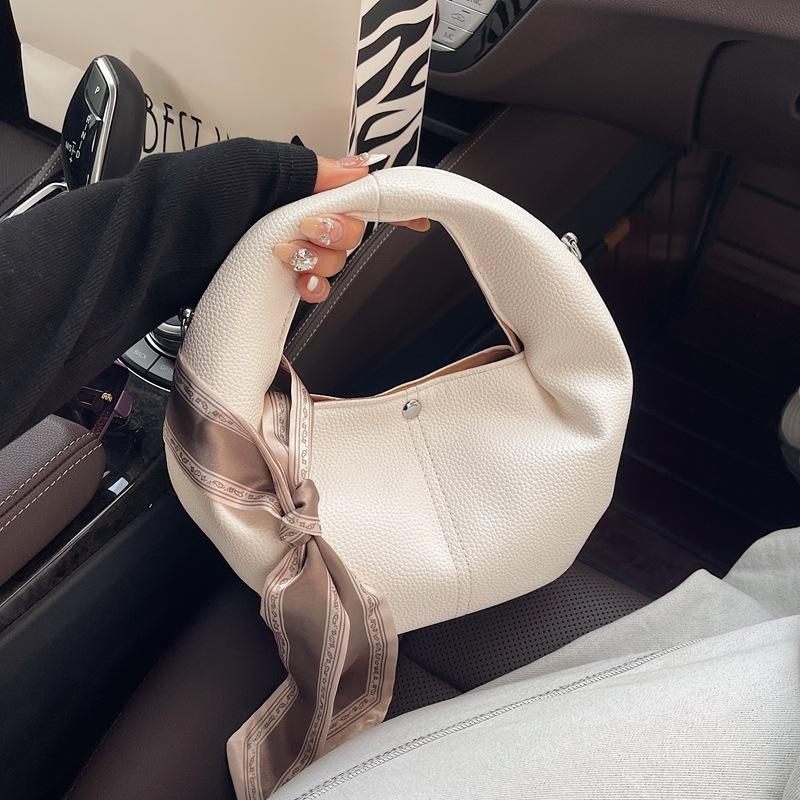 

Niche high-end handbag small bag women s 2025 new lychee pattern shoulder bag simple and versatile messenger bag покинуть белый