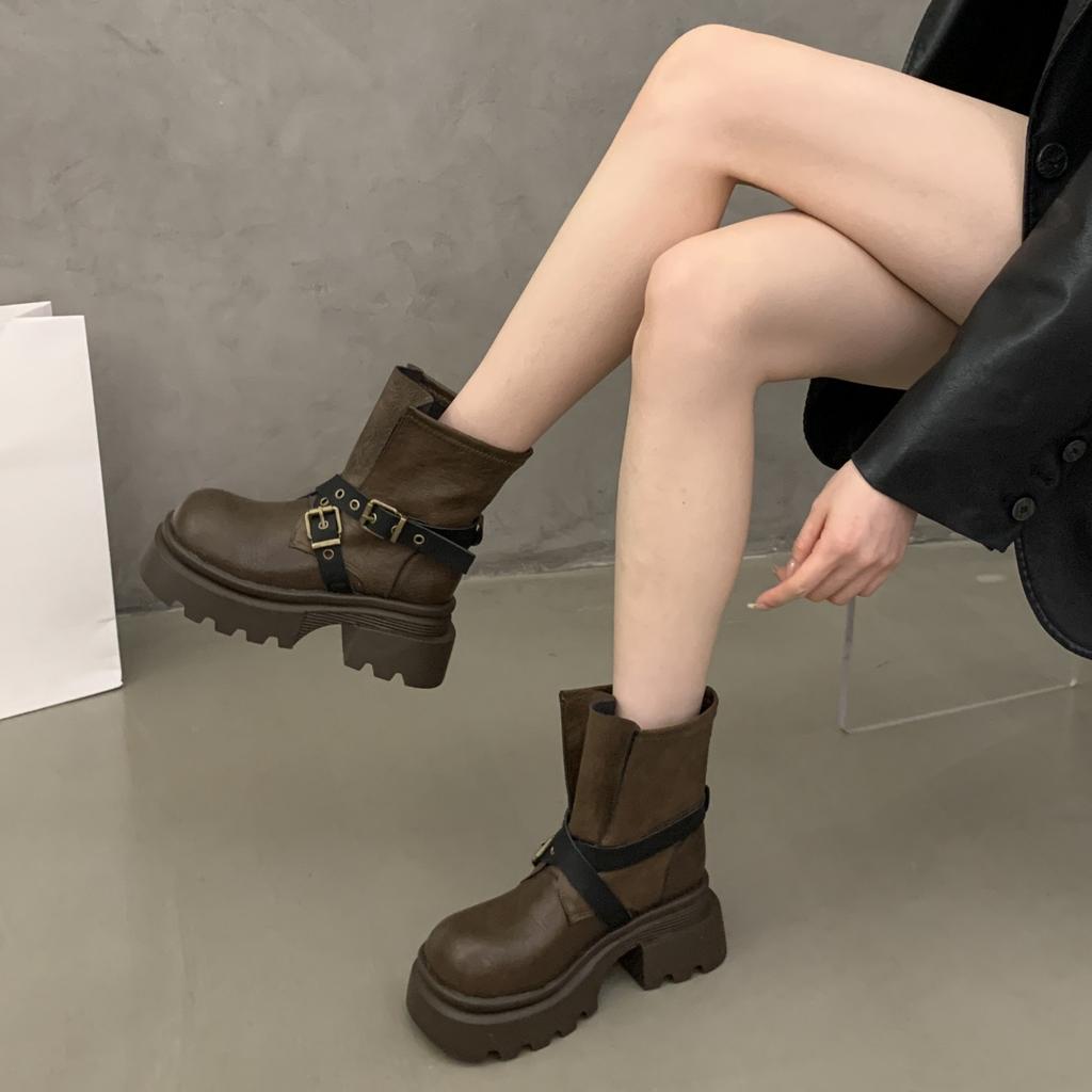 Star autumn new fashion versatile new popular casual women's shoes belt buckle Martin boots short boots