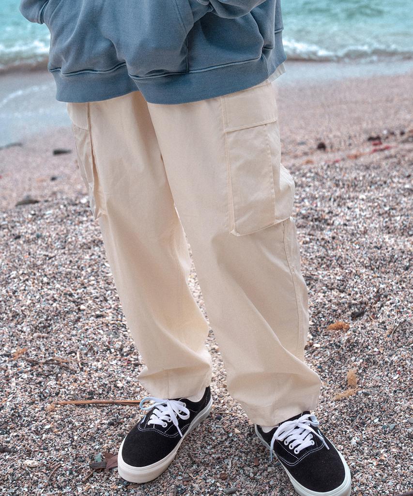 MIDNIGHT12AM Wide Tapered Cargo Pants - Cream