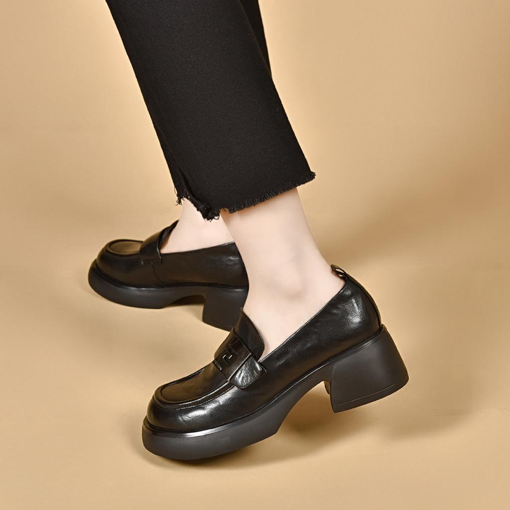 Platform Shoes Women's 2025 Autumn Round Head Waterproof Table Muffin Heel One-pedal Loafers Small Leather Shoes Single Shoes for Entities