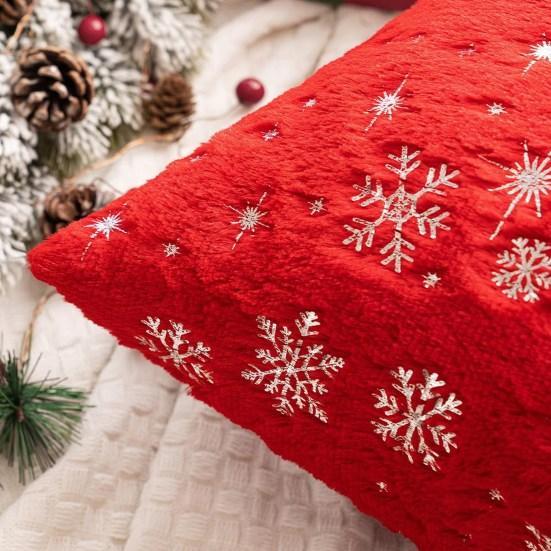 Throw Pillowcase Christmas Snowflake Printed Hidden Zipper Design Dust-proof Soft Comfortable Touch Plush Cushion Cover