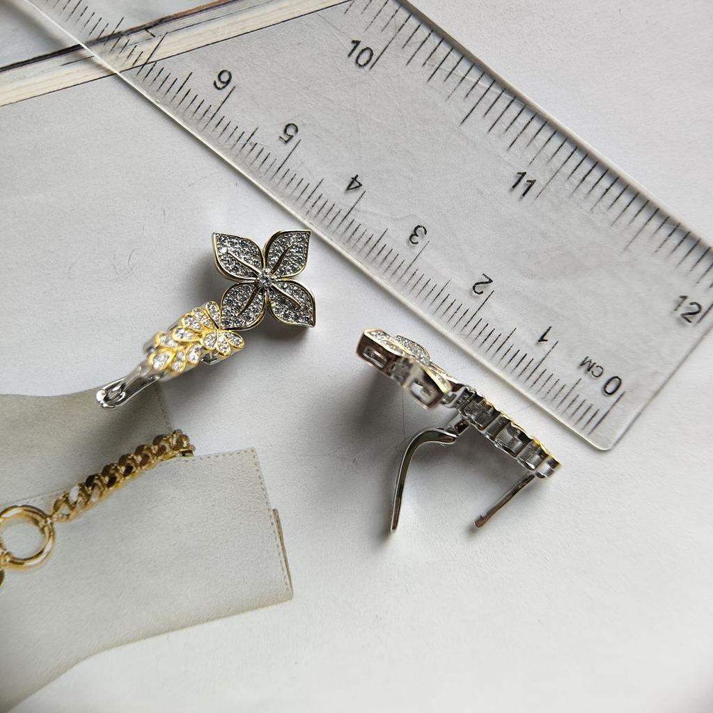 Серебряные серьги с фианитами (2187479)