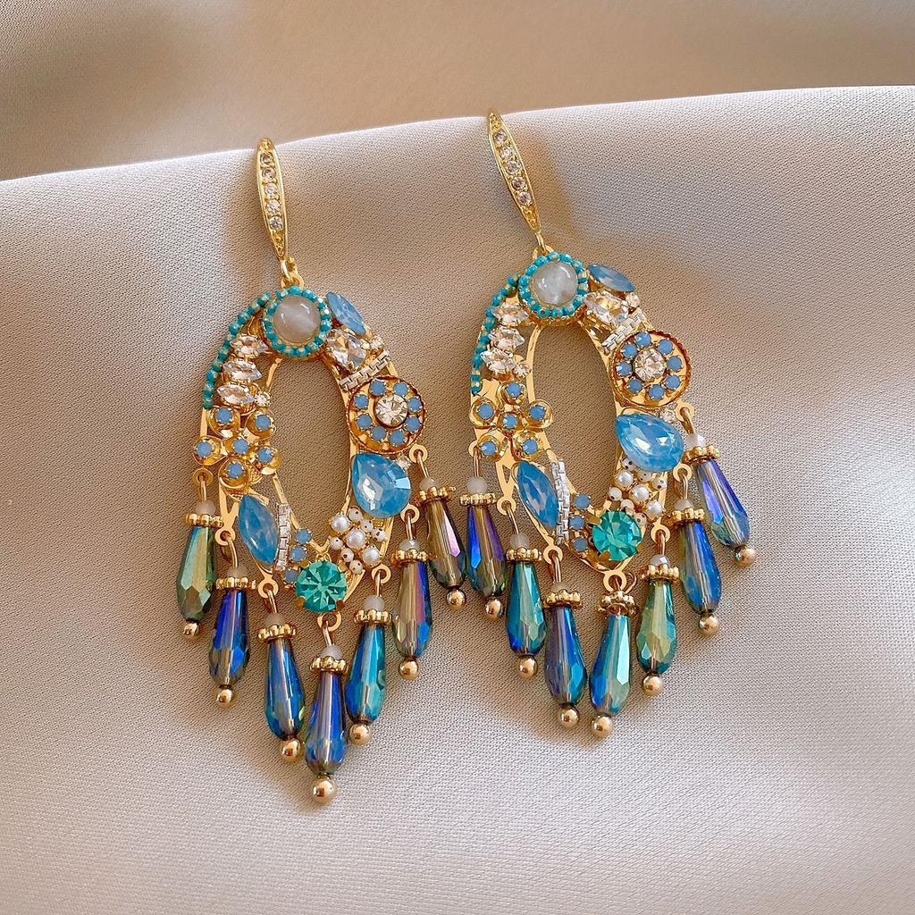 Fashionable Crystal Flower Tassel Earrings with Embedded Diamonds Women's Elegant Vintage Feel Holiday Style Jewelry