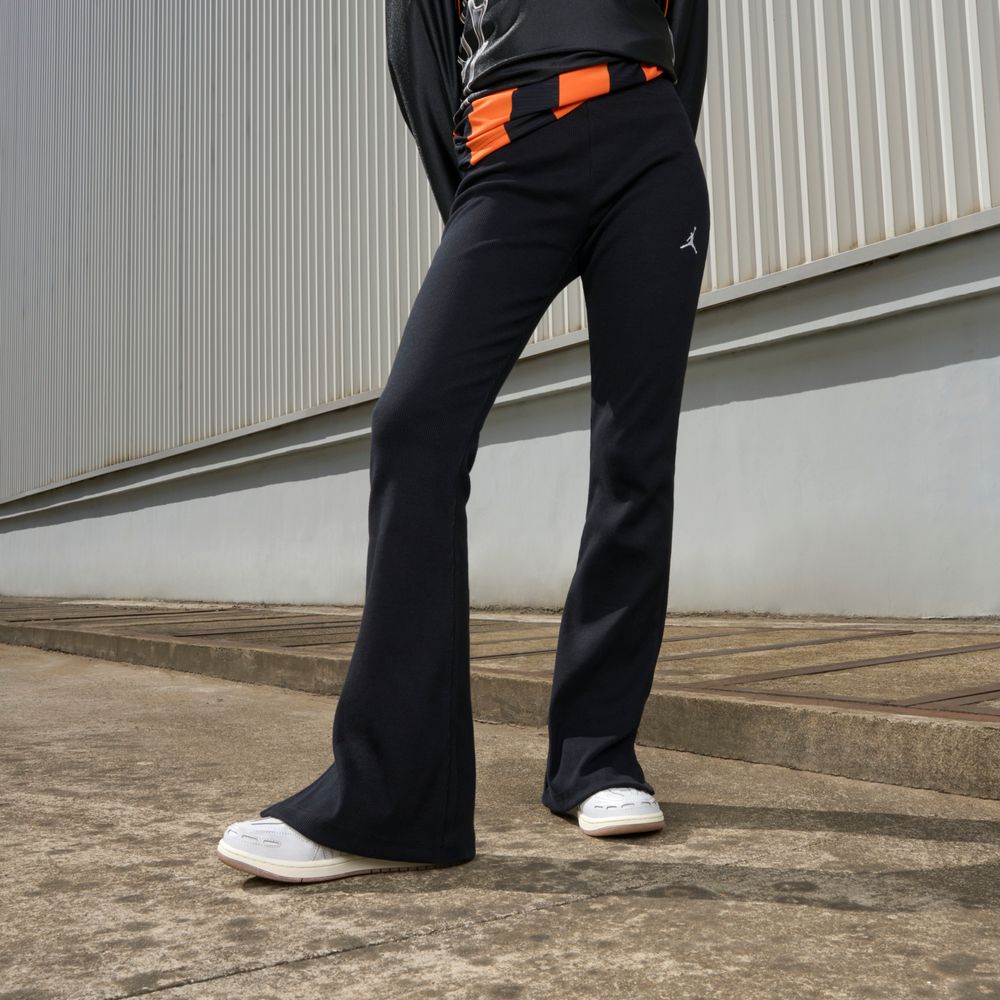 Jordan Casual Pants Women s Black Moderate Flared Pants S