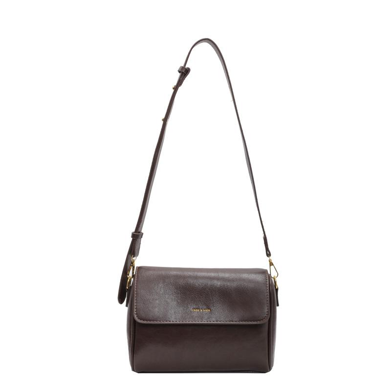 

New solid color simple shoulder bag women s bag versatile casual messenger bag large capacity portable pillow bag one size fits all темно-коричневого