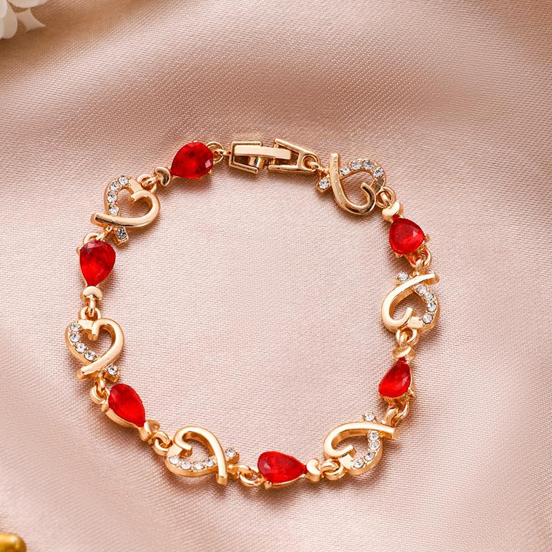 „Koreanisches herzförmiges Liebesarmband mit Diamantblumen-Design – Valentinstagsgeschenk für Frauen“