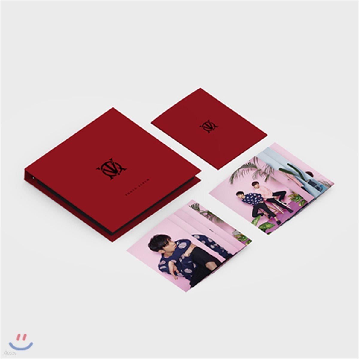 

TVXQ - Photo Album [U-Know Yunho ver.]