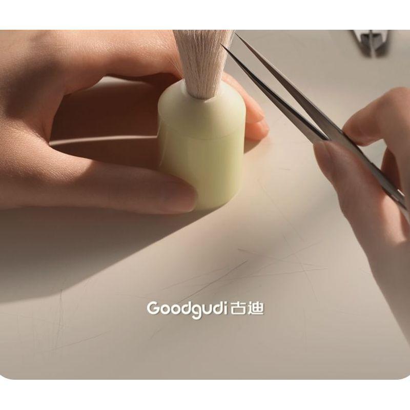 Puremantis - Dreieckiger Concealer-Pinsel (Verschiedene Designs) / Satz