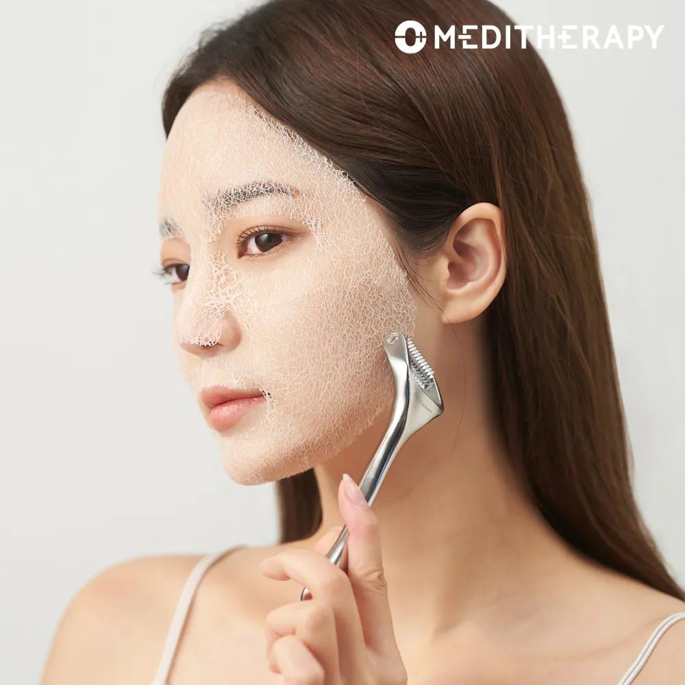 Rodillo facial con agujas para el tratamiento de arrugas Meditherapy (Hoja de mascarilla no incluida)