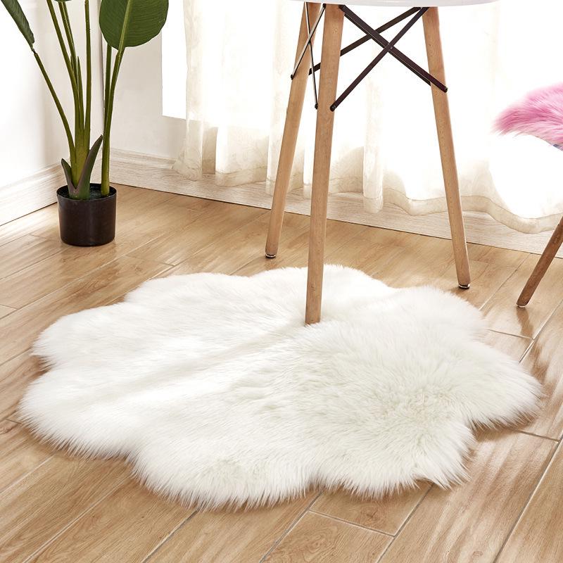 Plum Blossom Long Pile Flower Pattern Carpet - Home Decor Floor Mat for Living Room & Bedroom