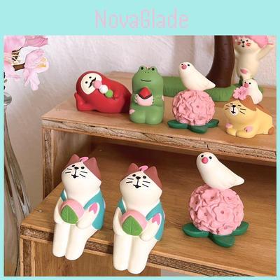 Cat Cherry Blossom Resin Decor With Dancer Cat Figurine For Home Decor