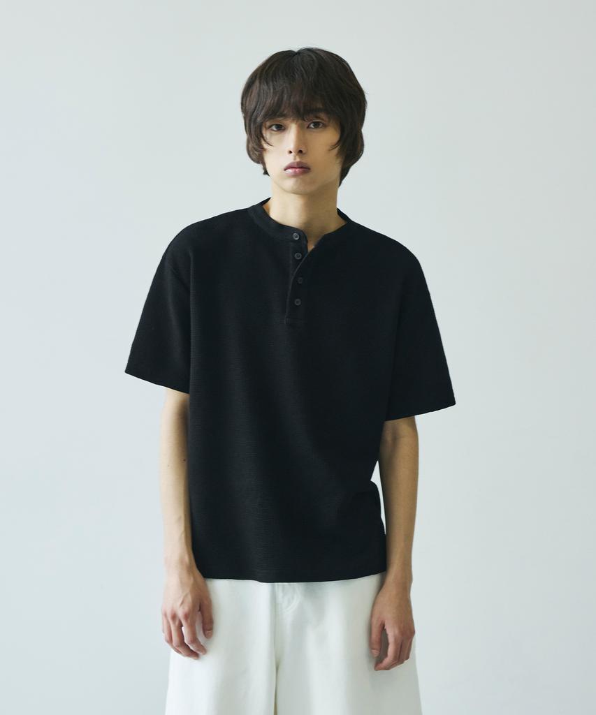 SIGNATURE Crop Waffle Henley Neck Short Sleeve T-Shirt [3 Colors]