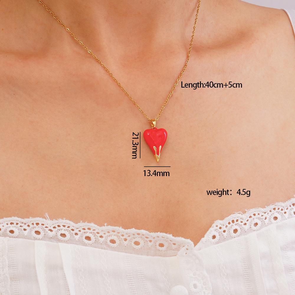 Necklace, oil dripping French heart-shaped copper pendant, high-end feel, versatile temperament, light luxury, stainless steel collarbone necklace